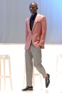 desfiles-valentino-milaoverao2008men-117