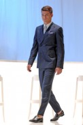 desfiles-valentino-milaoverao2008men-119