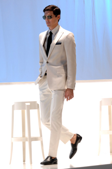 desfiles-valentino-milaoverao2008men-120