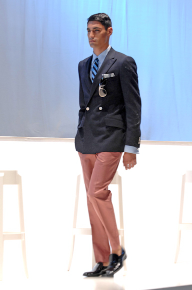 desfiles-valentino-milaoverao2008men-121