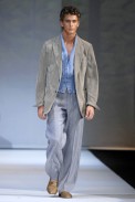 desfiles-armani-milaoverao2008men-101
