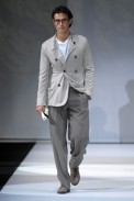 desfiles-armani-milaoverao2008men-106