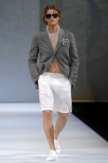 desfiles-armani-milaoverao2008men-112
