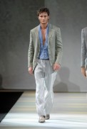 desfiles-armani-milaoverao2008men-123