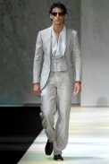 desfiles-armani-milaoverao2008men-127