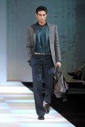 desfiles-armani-milaoverao2008men-138