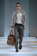 desfiles-armani-milaoverao2008men-143
