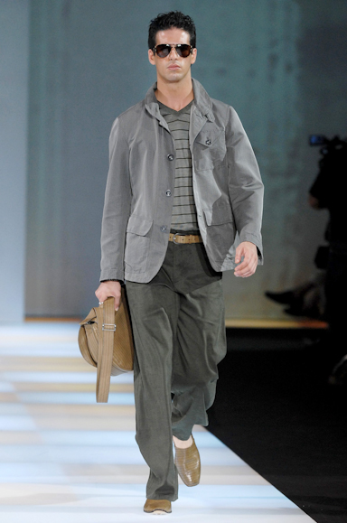 desfiles-armani-milaoverao2008men-148