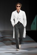 desfiles-armani-milaoverao2008men-168