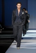 desfiles-armani-milaoverao2008men-176