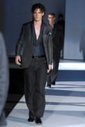 desfiles-armani-milaoverao2008men-179