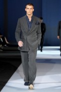 desfiles-armani-milaoverao2008men-180