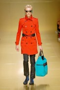 desfiles-burberry-milaoverao2008men-100