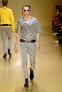 desfiles-burberry-milaoverao2008men-106