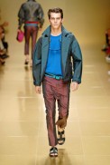 desfiles-burberry-milaoverao2008men-110