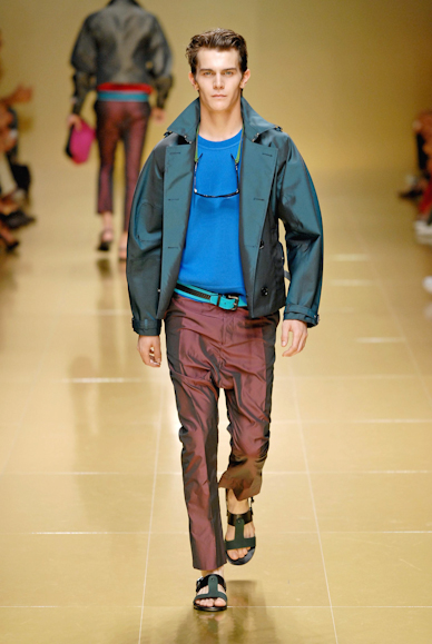 desfiles-burberry-milaoverao2008men-110