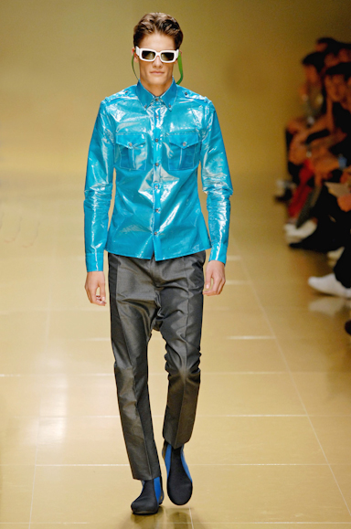 desfiles-burberry-milaoverao2008men-126