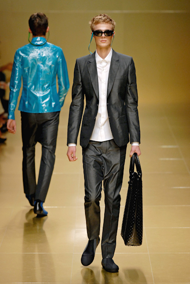 desfiles-burberry-milaoverao2008men-127
