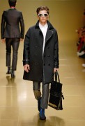 desfiles-burberry-milaoverao2008men-132