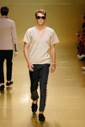 desfiles-burberry-milaoverao2008men-134