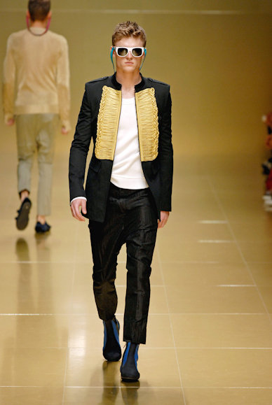 desfiles-burberry-milaoverao2008men-139