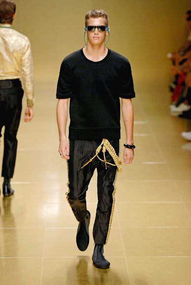 desfiles-burberry-milaoverao2008men-143