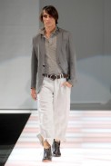 desfiles-emporioarmani-milaoverao2008men-119