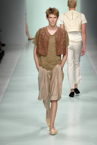 desfiles-fendi-milaoverao2008men-121