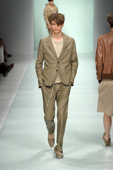 desfiles-fendi-milaoverao2008men-123