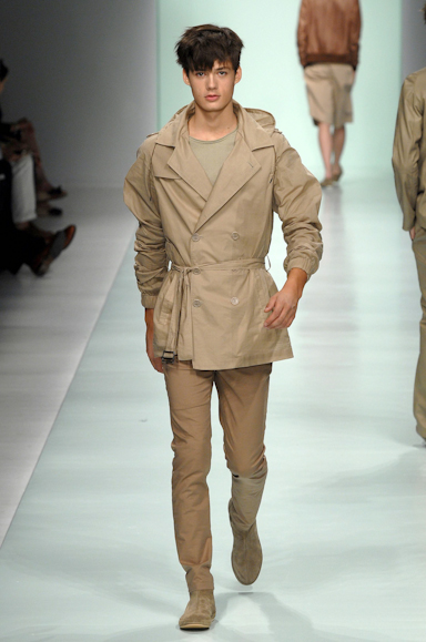 desfiles-fendi-milaoverao2008men-124