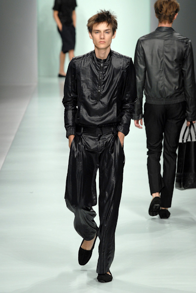 desfiles-fendi-milaoverao2008men-131