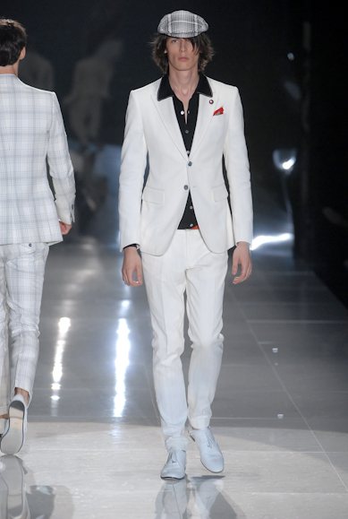 desfiles-gucci-milaoverao2008men-101