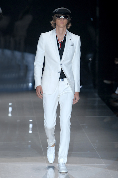 desfiles-gucci-milaoverao2008men-102