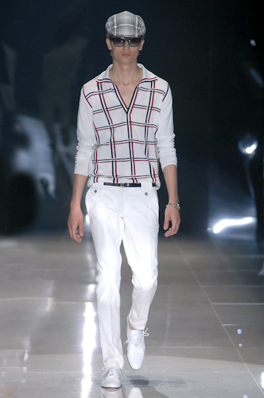 desfiles-gucci-milaoverao2008men-104