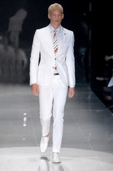 desfiles-gucci-milaoverao2008men-105