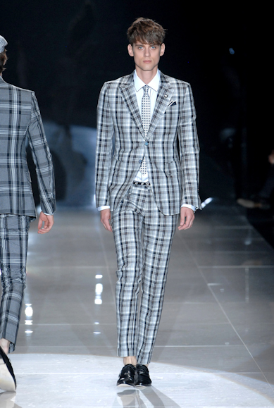 desfiles-gucci-milaoverao2008men-111