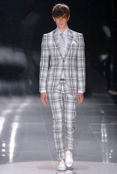 desfiles-gucci-milaoverao2008men-112