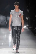 desfiles-gucci-milaoverao2008men-119