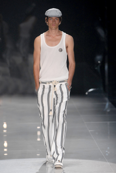 desfiles-gucci-milaoverao2008men-135