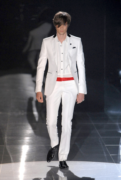 desfiles-gucci-milaoverao2008men-136
