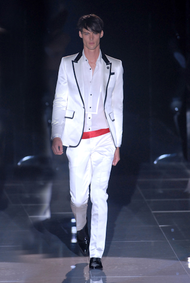 desfiles-gucci-milaoverao2008men-138
