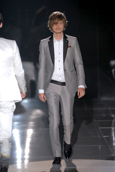 desfiles-gucci-milaoverao2008men-139