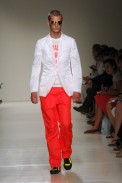 desfiles-moschino-milaoverao2008men-102