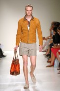 desfiles-moschino-milaoverao2008men-117