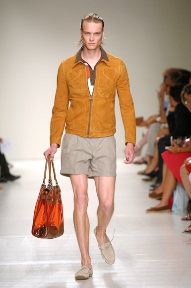 desfiles-moschino-milaoverao2008men-117