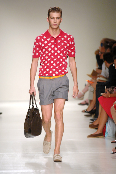 desfiles-moschino-milaoverao2008men-119