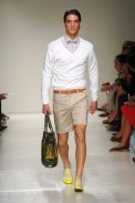 desfiles-moschino-milaoverao2008men-125