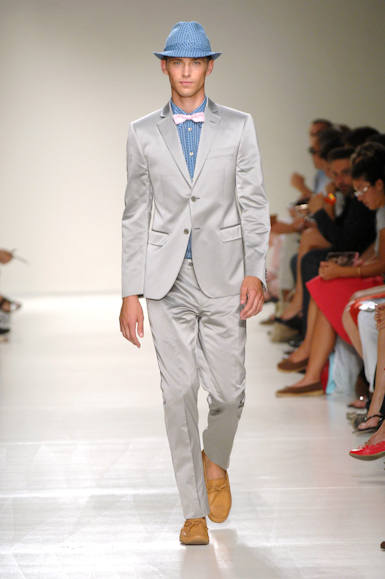desfiles-moschino-milaoverao2008men-133