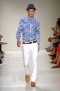 desfiles-moschino-milaoverao2008men-141
