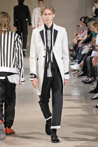 desfiles-anndemeulemeester-parisverao2008rtw-105